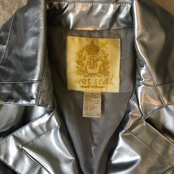 Vintage Wet Seal silver metallic rain trench coat - Picture 3 of 8